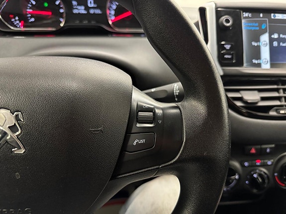 Peugeot 208 14 of 20