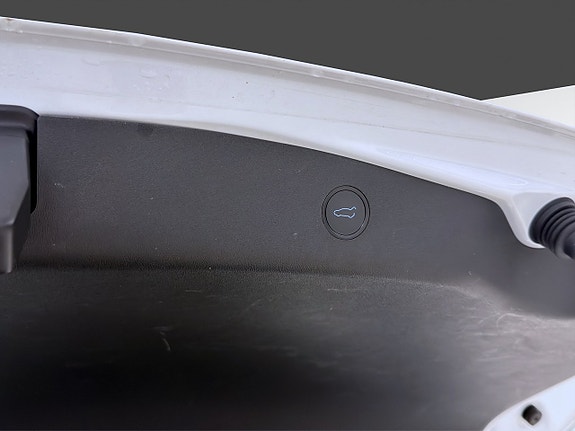 Tesla Model 3 15 of 16