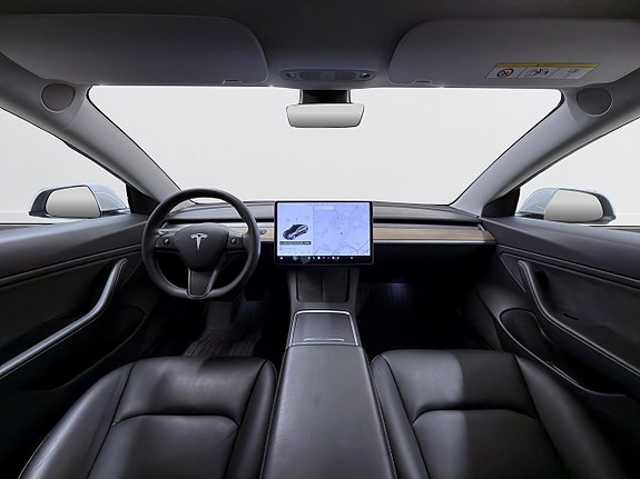 Tesla Model 3 11 of 16