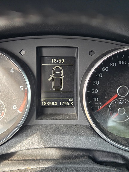 Volkswagen Golf VI 7 of 7