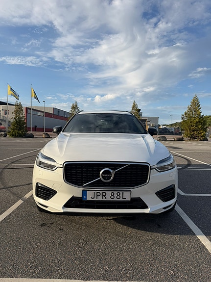 Volvo XC60 3 of 10