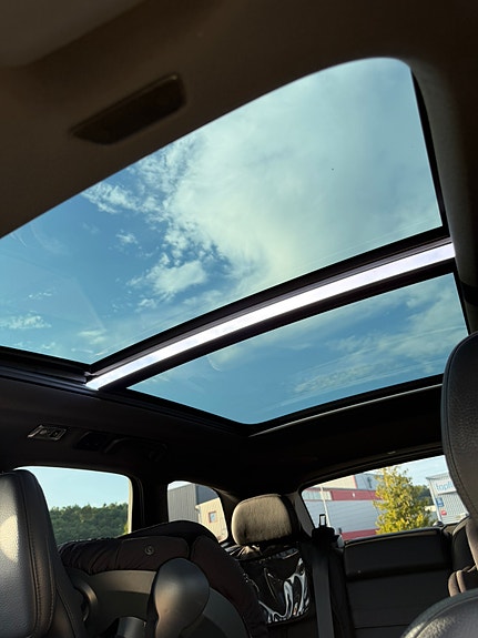 Volvo XC60 7 of 10