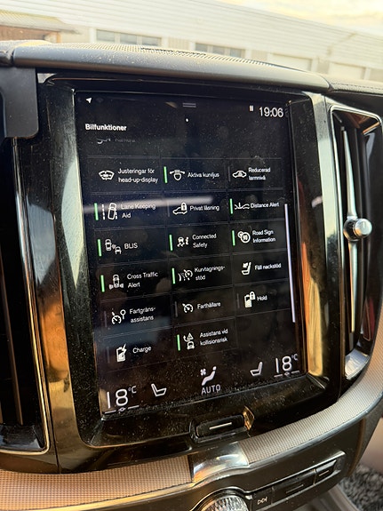 Volvo XC60 10 of 10