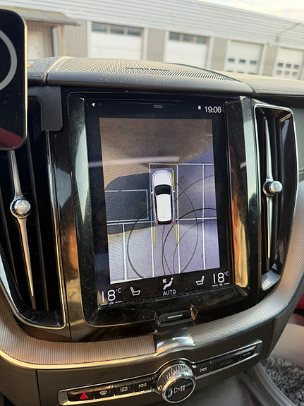 Volvo XC60 9 of 10