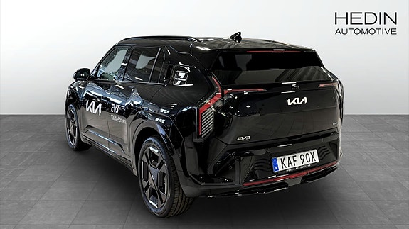 Kia EV3 6 of 12