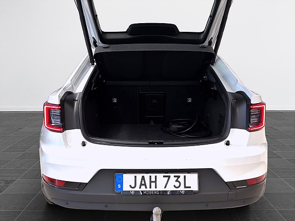 Polestar 2 13 of 17