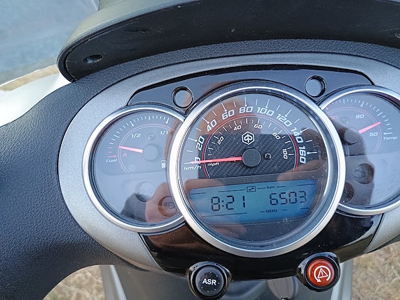 Piaggio BEVERLY 3 of 4