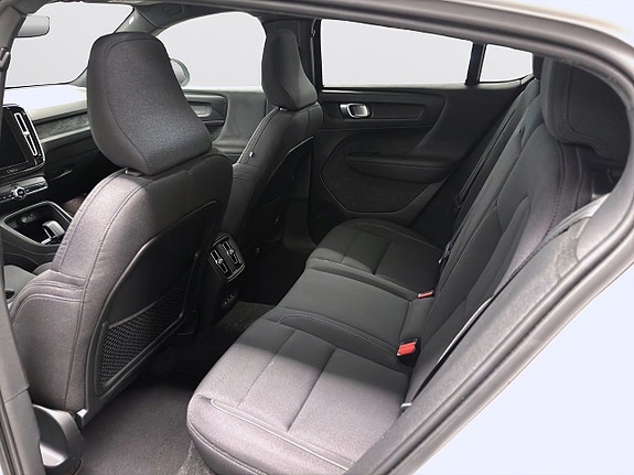 Volvo C40 10 of 19