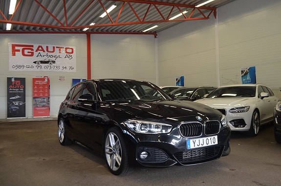 BMW 118d 12 of 23