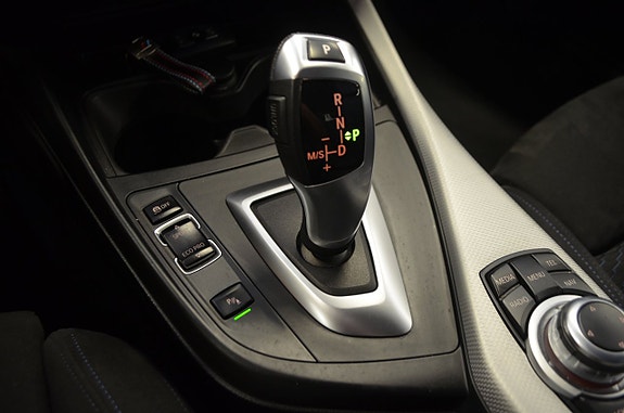 BMW 118d 19 of 23
