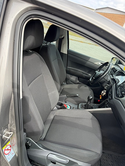 Volkswagen Polo 7 of 13