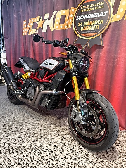 Indian FTR 1200 R Carbon 2 of 12