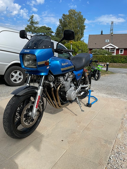 Kawasaki Z 1000-J3/CH 2 of 3