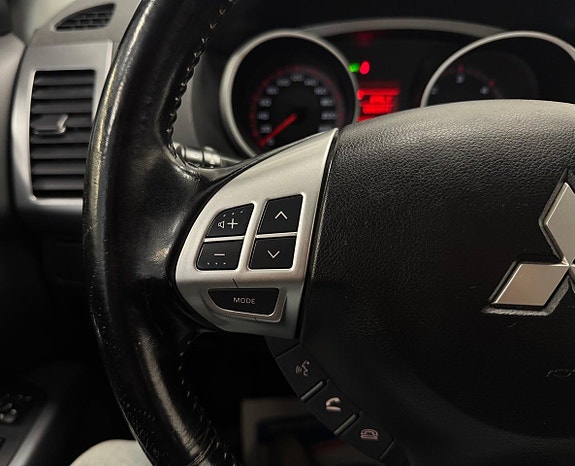 Mitsubishi Outlander 8 of 22