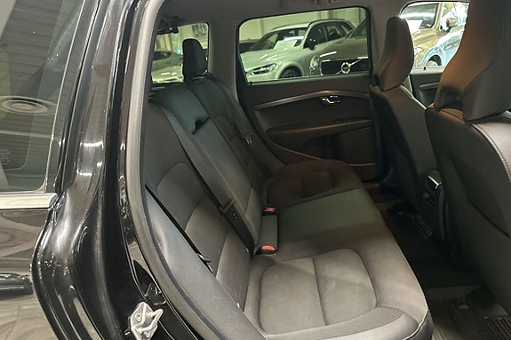 Volvo XC70 15 of 17