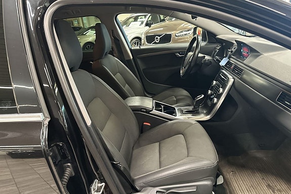 Volvo XC70 16 of 17