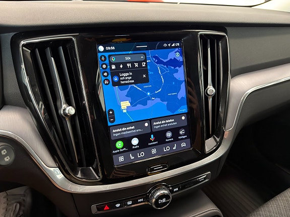 Volvo V60 8 of 16