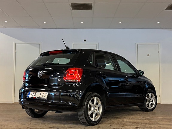 Volkswagen Polo 9 of 24