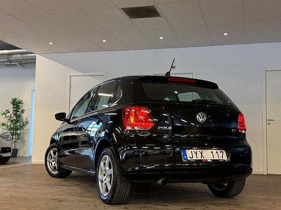 Volkswagen Polo 14 of 24