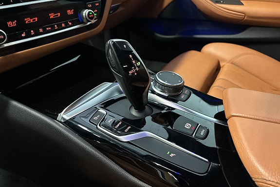 BMW 520d 14 of 21