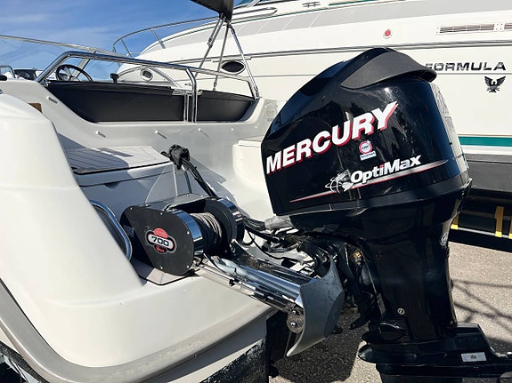 HR 610 CB -11 | Mercury 115hk | Nytt kapell 3 of 8