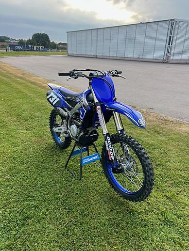 Yamaha YZ250F 4 of 6