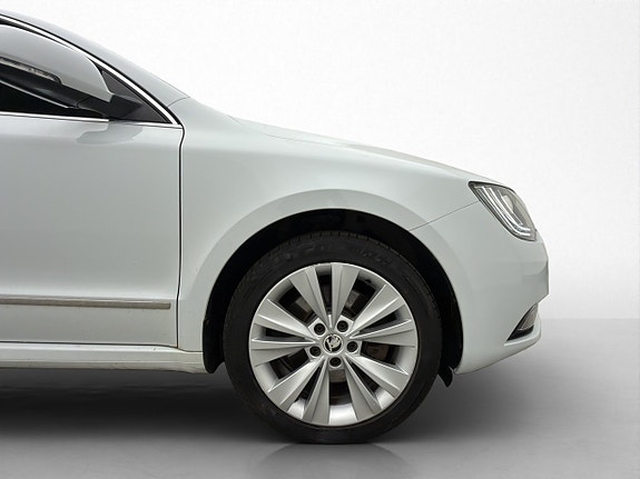 Skoda Superb 10 of 28