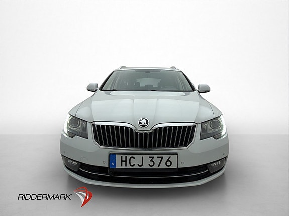 Skoda Superb 8 of 28
