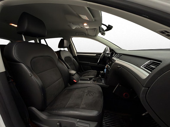 Skoda Superb 15 of 28