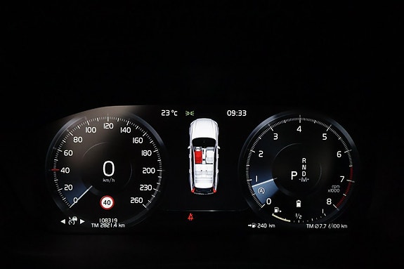 Volvo V90 16 of 28
