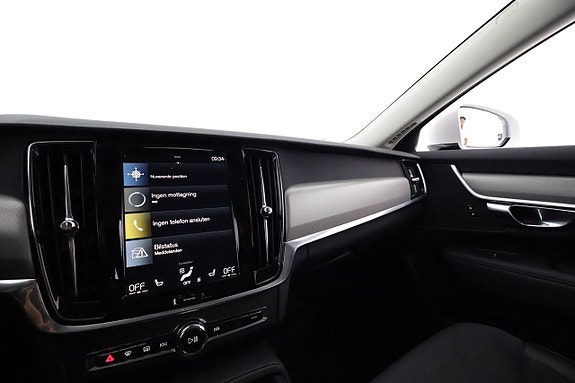 Volvo V90 23 of 28