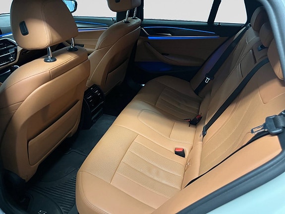 BMW 530e 13 of 23