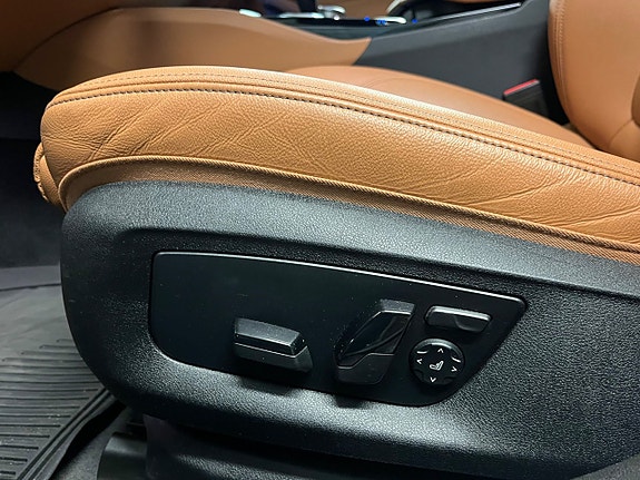 BMW 530e 18 of 23