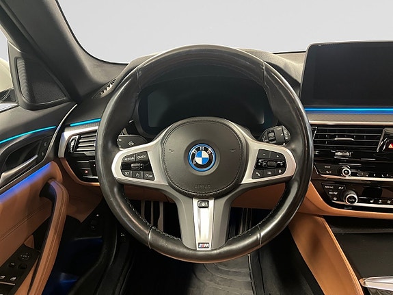 BMW 530e 12 of 23