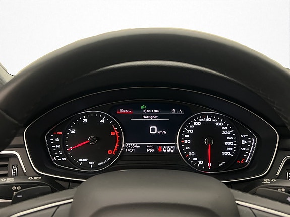 Audi A4 18 of 30