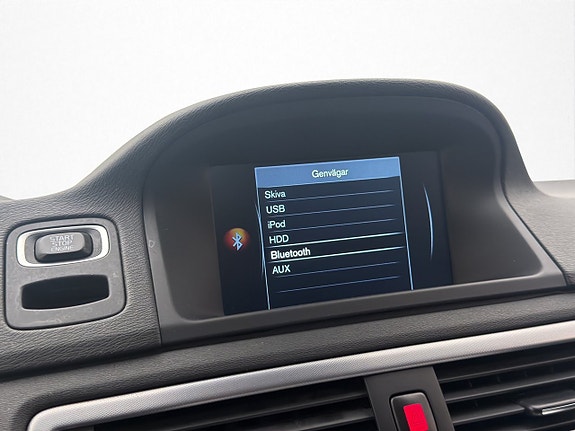 Volvo V70 16 of 30