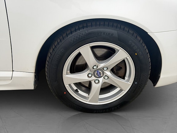 Volvo V70 30 of 30