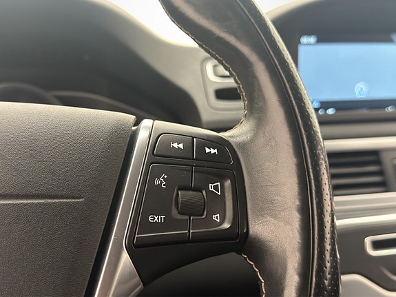 Volvo V70 15 of 30
