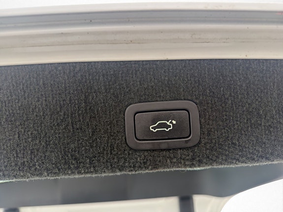 Volvo V70 23 of 30