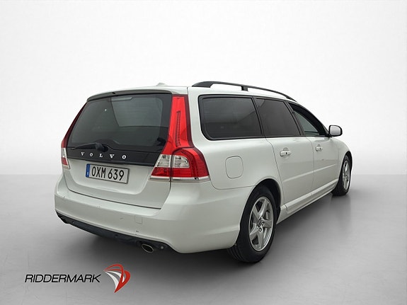 Volvo V70 8 of 30