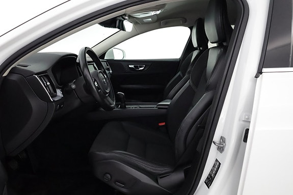 Volvo V60 10 of 29