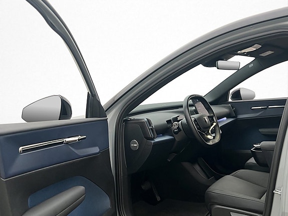 Volvo EX30 12 of 30