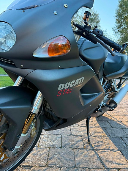 Ducati ST4s 4 of 6