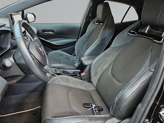 Toyota Corolla 8 of 9