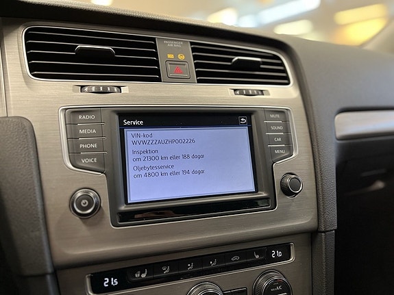 Volkswagen Golf I 11 of 16