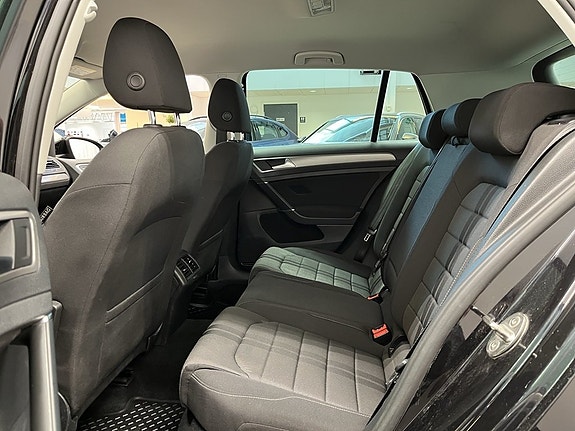 Volkswagen Golf I 8 of 16
