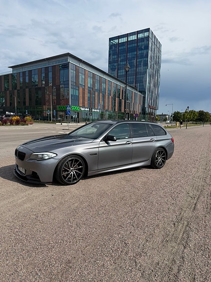 BMW 535d 2 of 14
