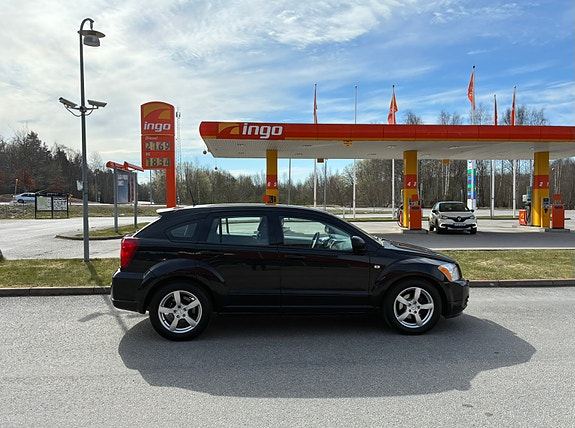 Dodge Caliber 2 of 9