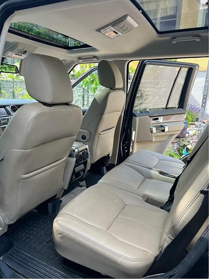 Land Rover Discovery 4 10 of 24