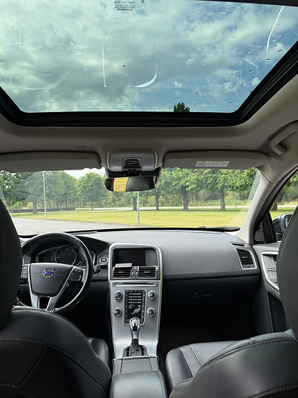 Volvo XC60 4 of 4